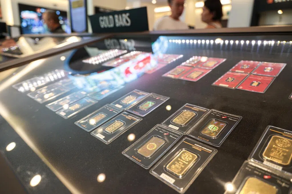 黄金受惠美元走弱