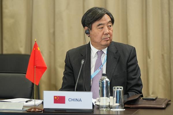 中方将派特使访问中东