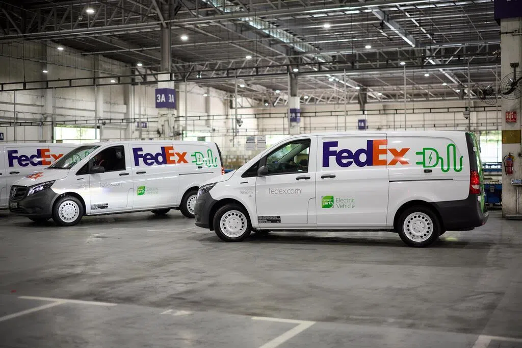 联邦快递业绩逆势上扬 中东局势未阻美光科技强劲增长力