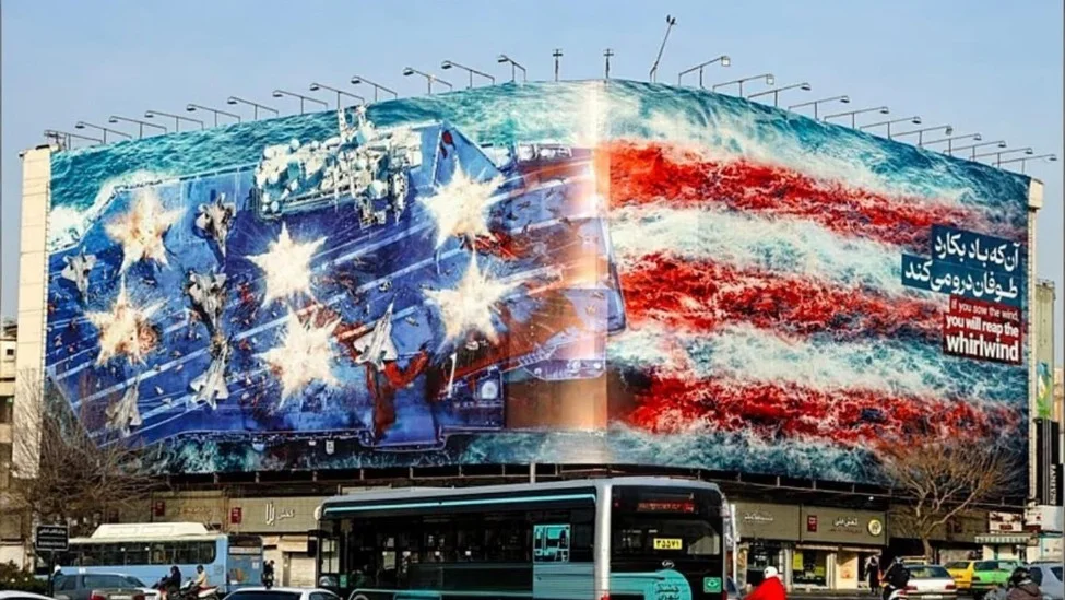 对于当下特朗普领导的美国而言，本轮对伊朗进攻已经演变成一场预示“帝国黄昏”的“布尔战争”。