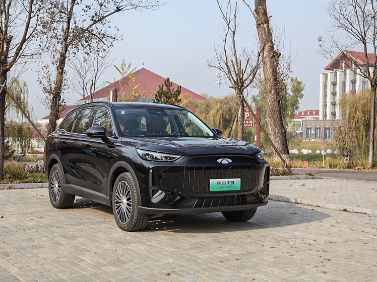 奇瑞风云T9&T10试驾体验：续航与四驱性能大揭秘