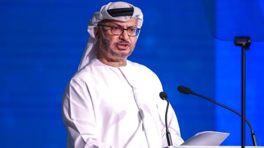 阿联酋总统外交顾问安瓦尔・加尔加什3月17日说:“我认为在海湾圈子内,伊朗被视为主要威胁。我认为在未来几十年里,没有什么能改变这一点。”