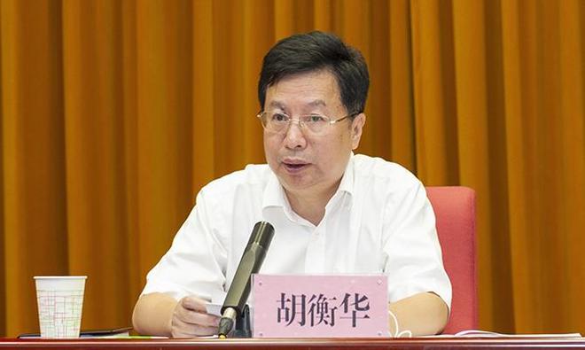 重庆市长胡衡华落马 中纪委拿下今年第15只“虎”