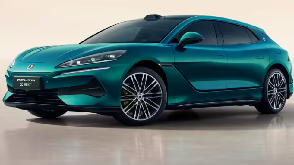 丹尼尔·克雷格加盟腾势汽车 比亚迪揭晓《007》巨星代言身份