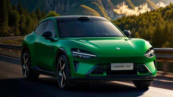 雷军揭晓合作国内顶尖赛事 担任官方安全车角色