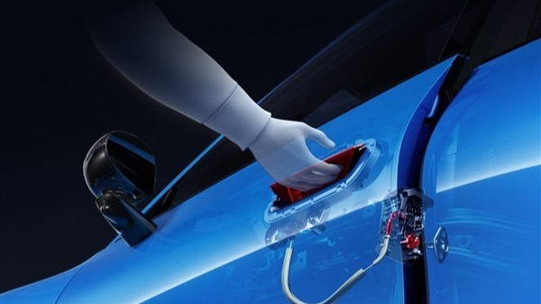 小米新车型SU7采用外置机械拉手 雷军强调完全符合2027年国家标准要求