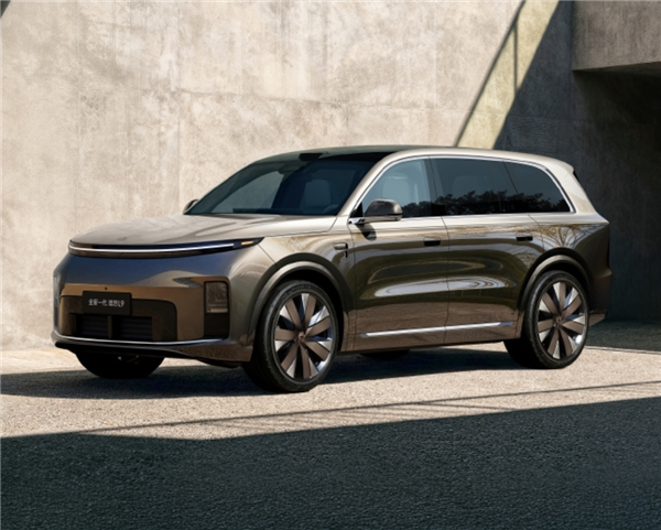 理想高管：全新一代L9之前自己最反对的配置就是800V 5C超充