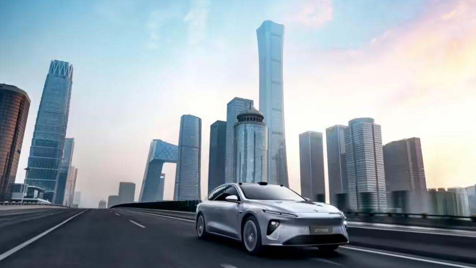 蔚来余东明透露:全球模型升级首月,辅助驾驶功能使用率激增逾八成