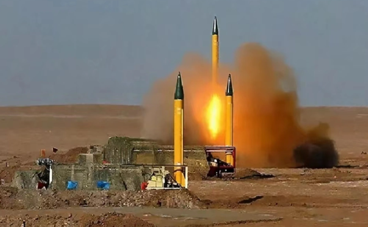 有报道指出,伊朗导弹发射数量有所下降,但命中率有所提高。