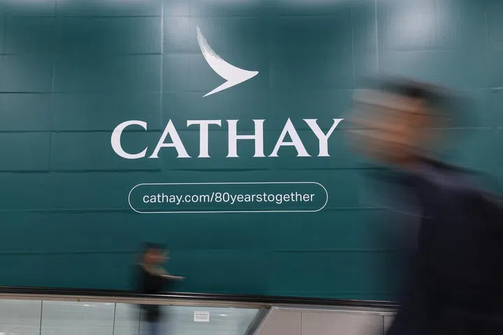 国泰航空2025年净利润增长9.5%达108亿港元 暂缓运营赴迪拜与利雅得航线至四月初