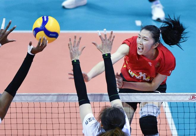 轰30分+关键分制胜!中国女排23岁1米89MVP闪耀:进决赛冲两连冠