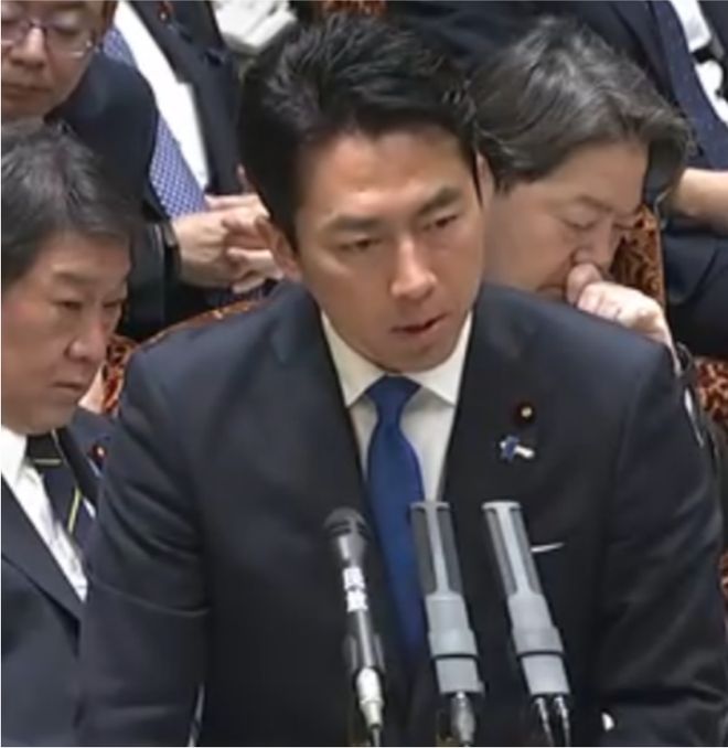 日本：目前没有计划向霍尔木兹海峡派遣舰艇