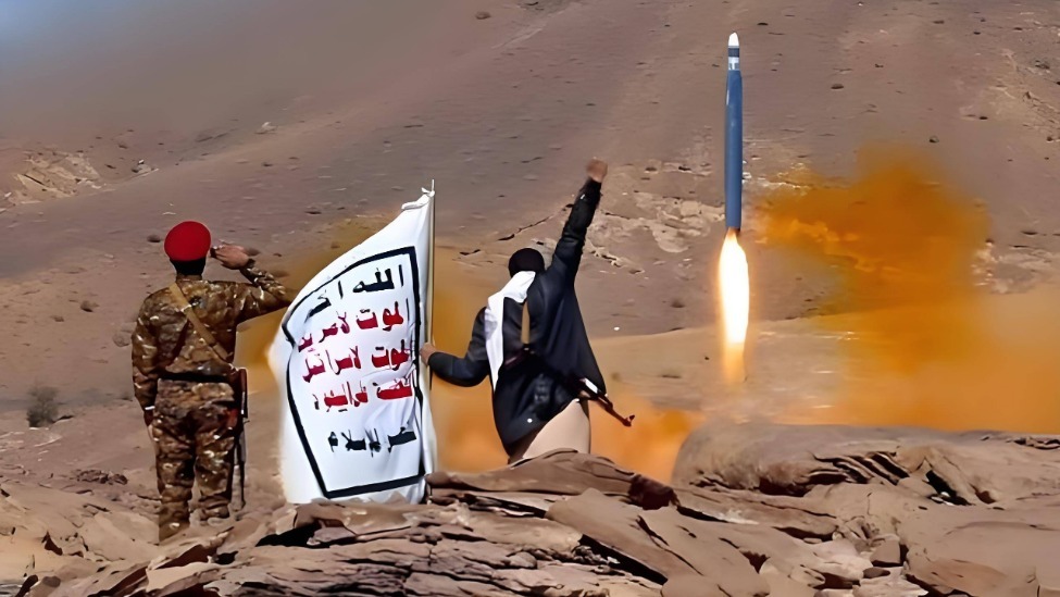 此前胡塞武装的弹道导弹曾令美军航母相当头疼