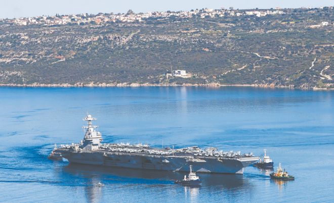 林肯号孤军奋战中东战场,福特号航母因内部纵火事件撤离?