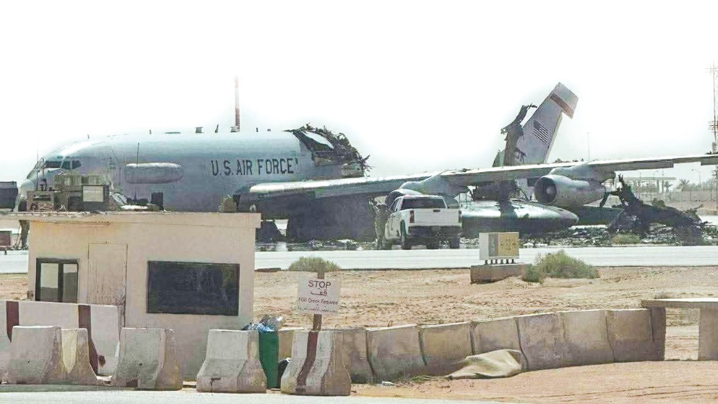 1架E-3遭袭、多架加油机受损，伊朗反击如何影响战事？