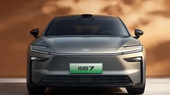 广汽丰田铂智7将于3月29日发布,配备鸿蒙座舱及Momenta智能驾驶系统