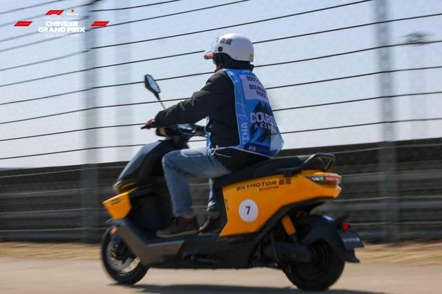 SKYMOTOR首秀成功，2026 F1与AWE赛事圆满落幕