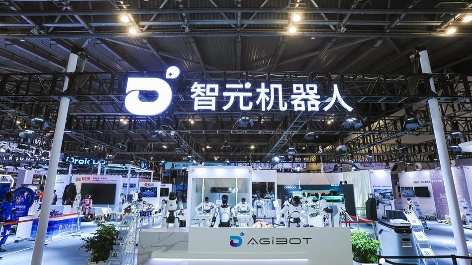 智元AI本周启动重大革新:每日揭秘物理AI惊人进展