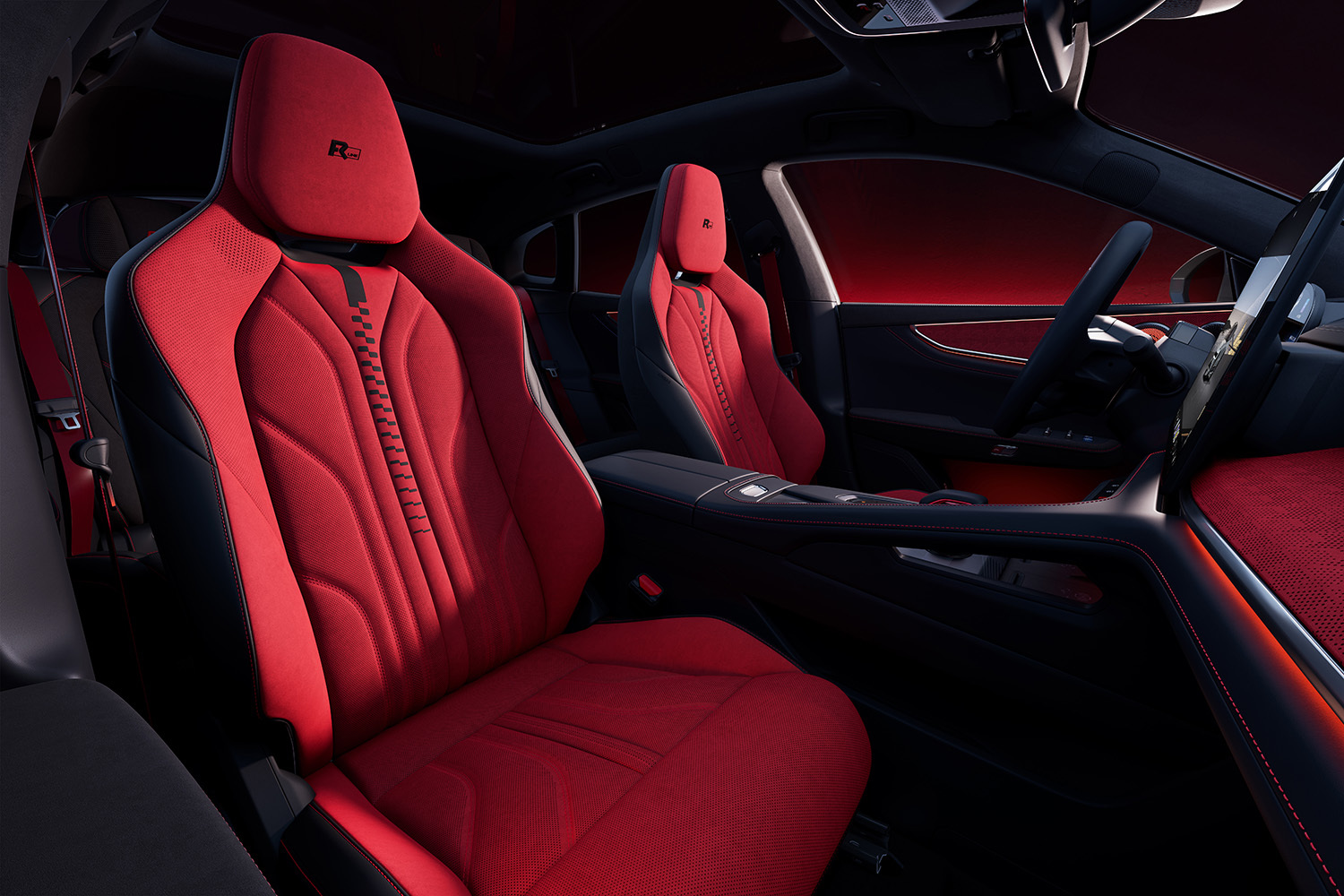 新款极氪007/007GT限时权益价19.39万元起 极氪001五周年纪念版限量发售