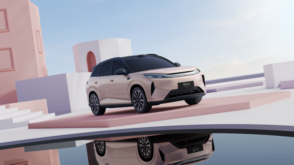 第三代元PLUS在北京车展惊艳登场，展现智能与动力的完美结合