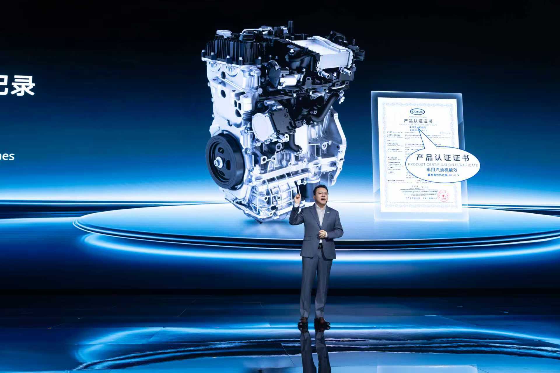 用AI重构混动价值体系 吉利打出一张日系混动接不住的牌