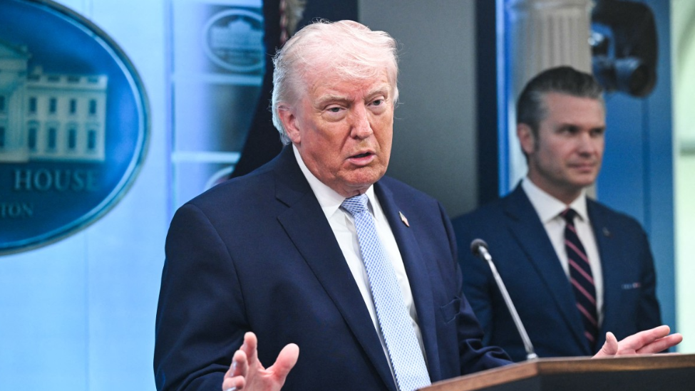 特朗普最后关头撤回高标准要求,美媒称其擅长临时变卦——90分钟内态度大转弯