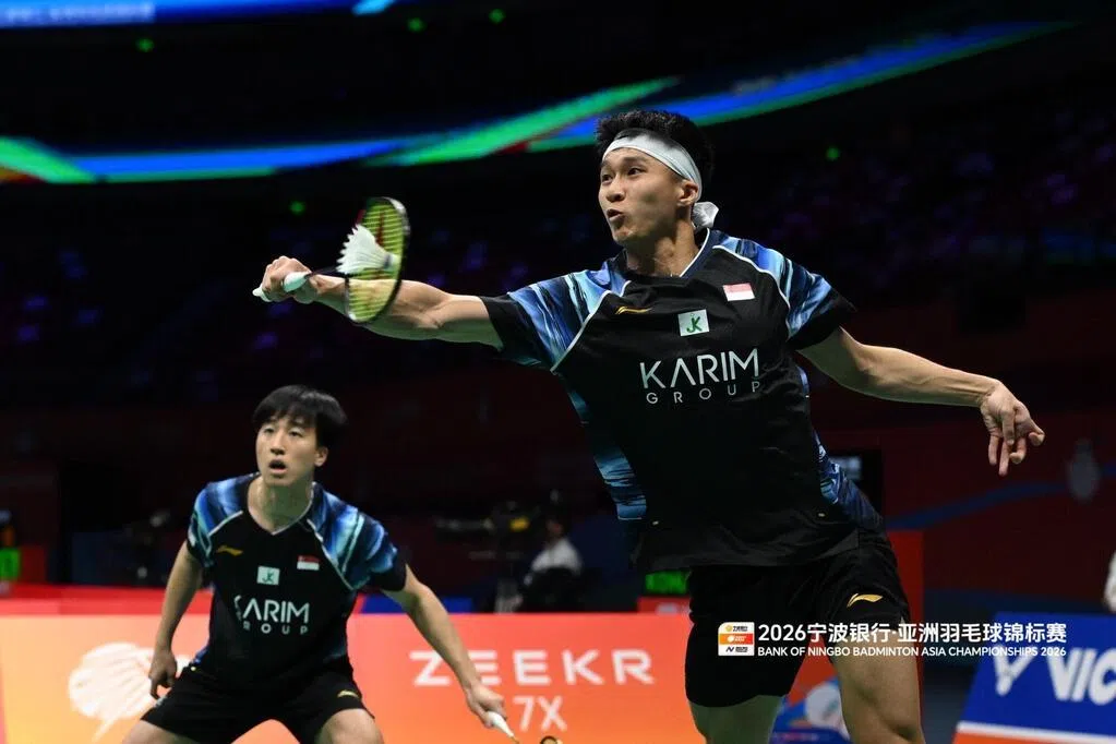 国羽男双重创强敌晋级亚锦赛十六强