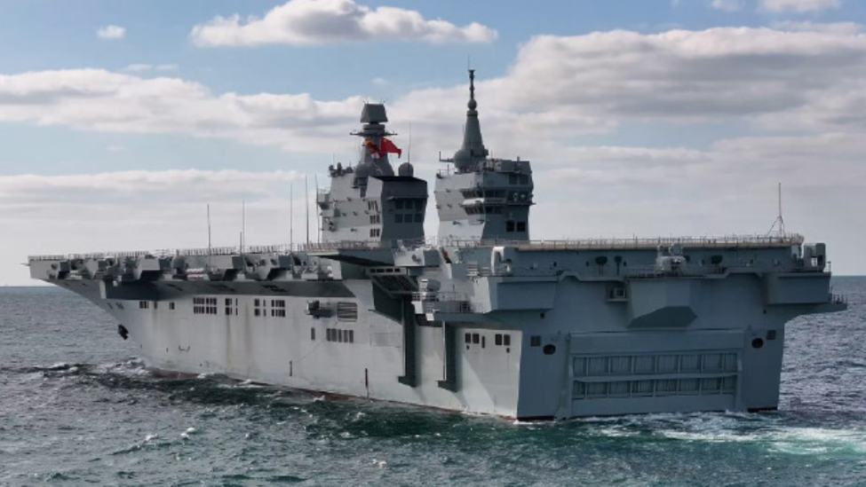 揭秘四川舰核心武器：远程高隐身无人机发射能力