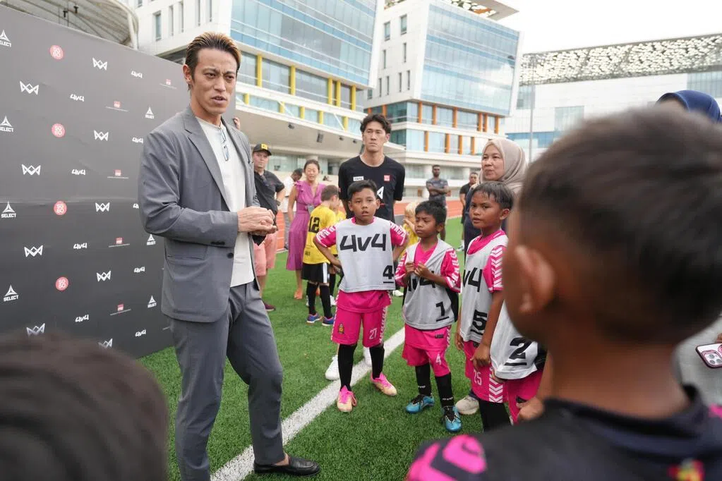 本田圭佑转会新加坡裕廊足球队征战新赛季