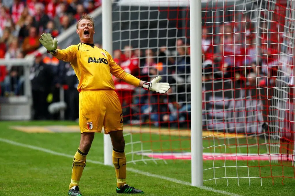 奥地利发生车祸：前阿申纳门将曼宁格不幸去世，享年48岁