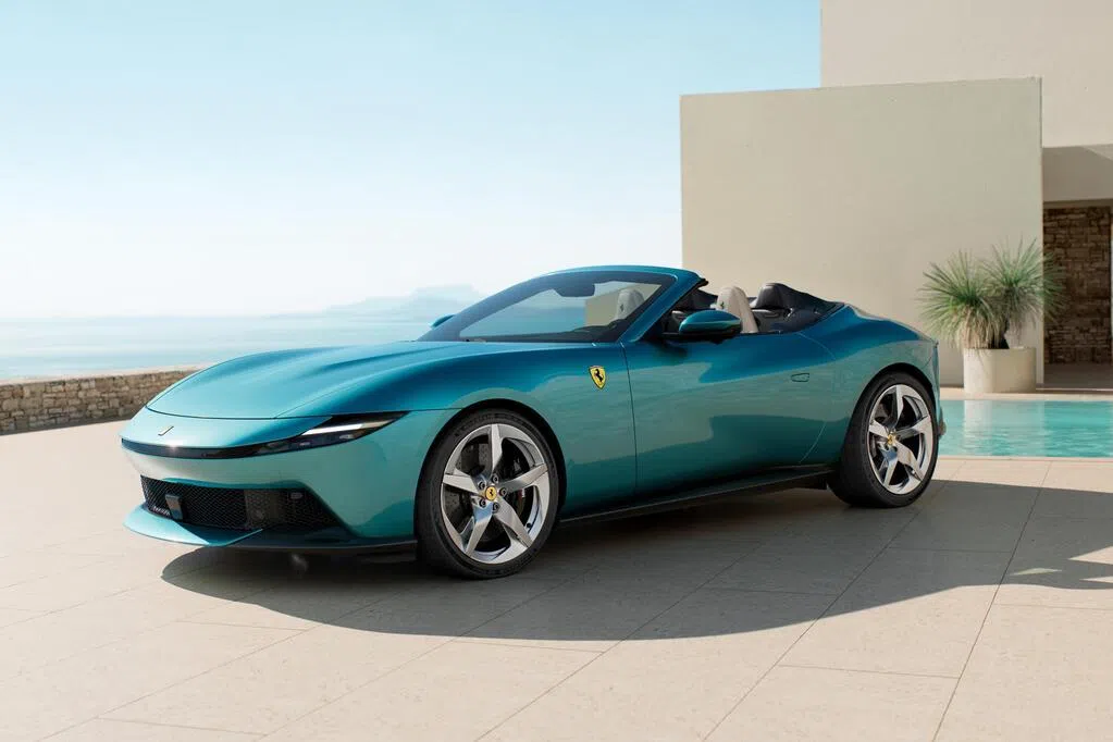 高性能法拉利Amalfi Spider：3.3秒内释放无限激情与实用性