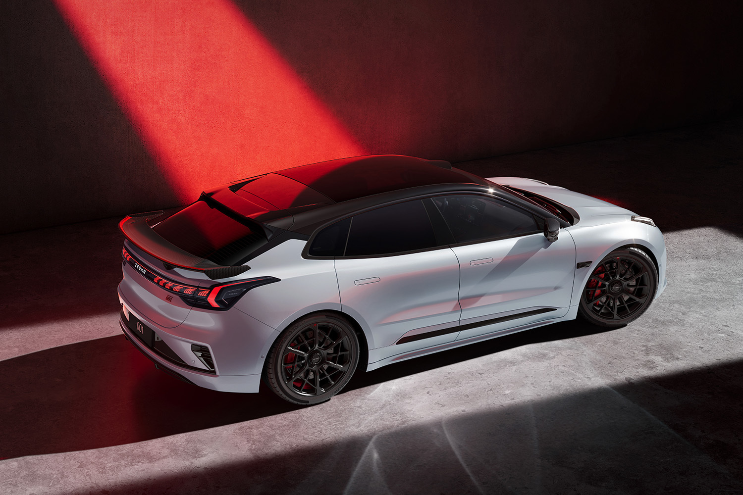 新款极氪007/007GT限时权益价19.39万元起 极氪001五周年纪念版限量发售