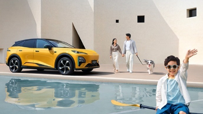 深蓝S07华为乾崑激光版上市：搭载微核高频脉冲加热科技，售价15.99万元起