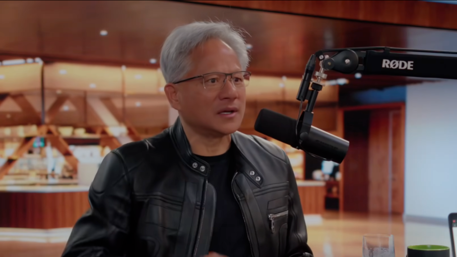 黄仁勋预言应验：DeepSeek V4震撼登场