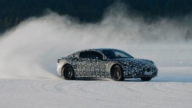 全新AMG GT四门版揭秘:电动轿跑的漂移秘技