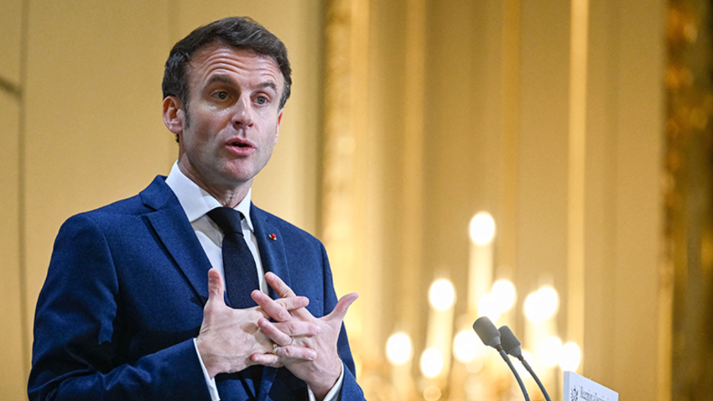 法国总统马克龙称军事干预无法解救霍尔木兹海峡