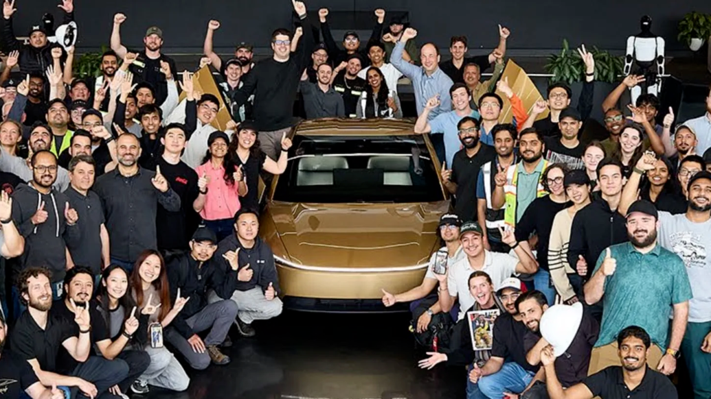 特斯拉确认Cybercab量产启动，年末产能将迎来爆发式增长