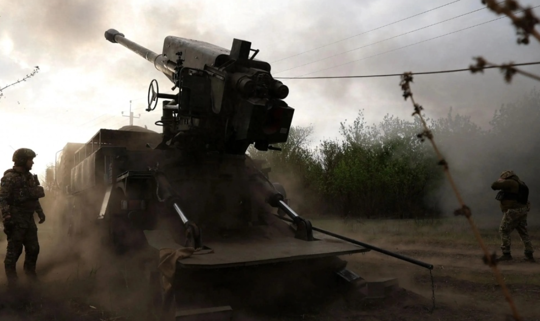 俄军事专家鲍里斯·罗任认为，俄军若要完全控制顿巴斯，仍需攻克斯拉维扬斯克等七个城镇。