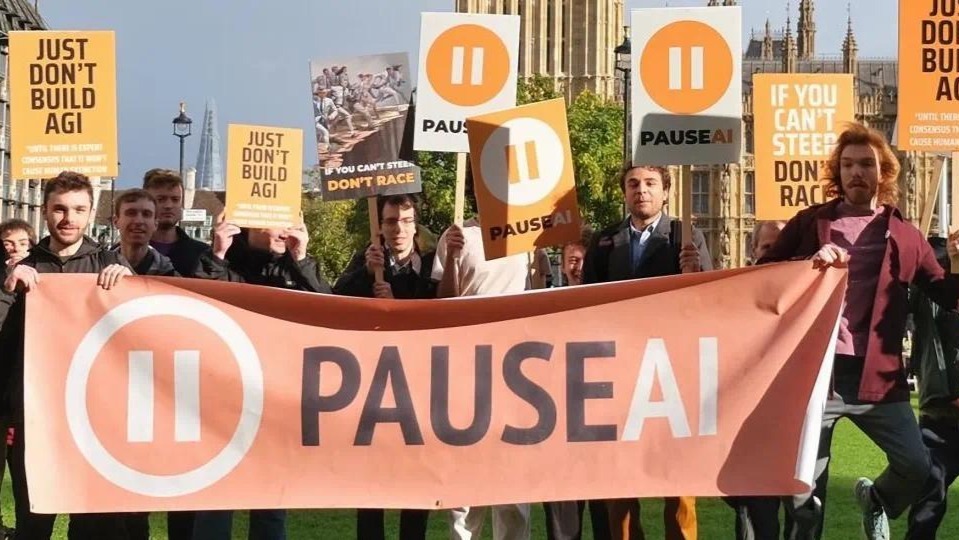 全球豪宅遭反AI势力连环袭击，奥特曼藏身之所频陷险境