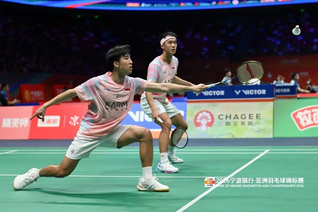 我国两羽毛球男双组合遗憾出局无缘亚锦赛八强