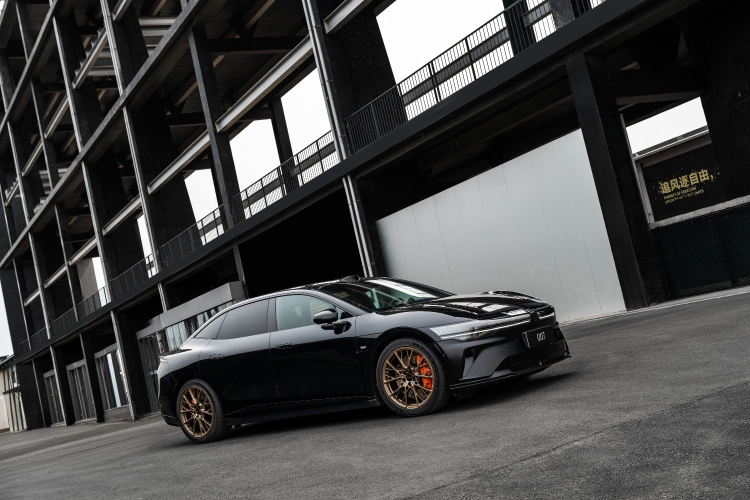 新款极氪007/007GT限时权益价19.39万元起 极氪001五周年纪念版限量发售