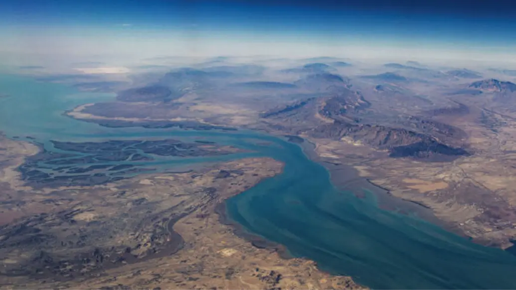 特朗普：霍尔木兹海峡将“很快”开放