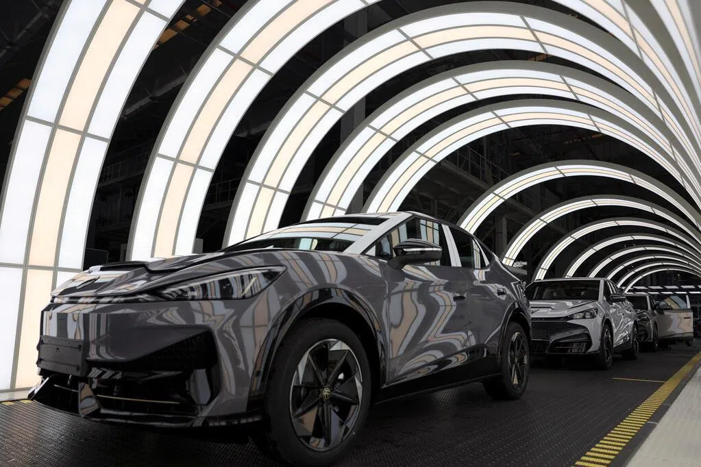 中国汽车协会乘联会数据显示：新能源乘用车销量在3月份同比下降超一成四