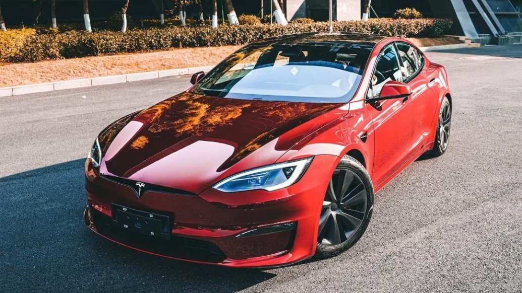 特斯拉首发350台珍藏“Plaid签名版”Model S/X