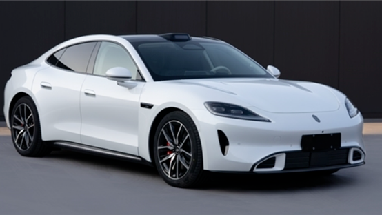 余承东视频暗指肖战或将代言尚界Z7系列 引粉丝热烈反响