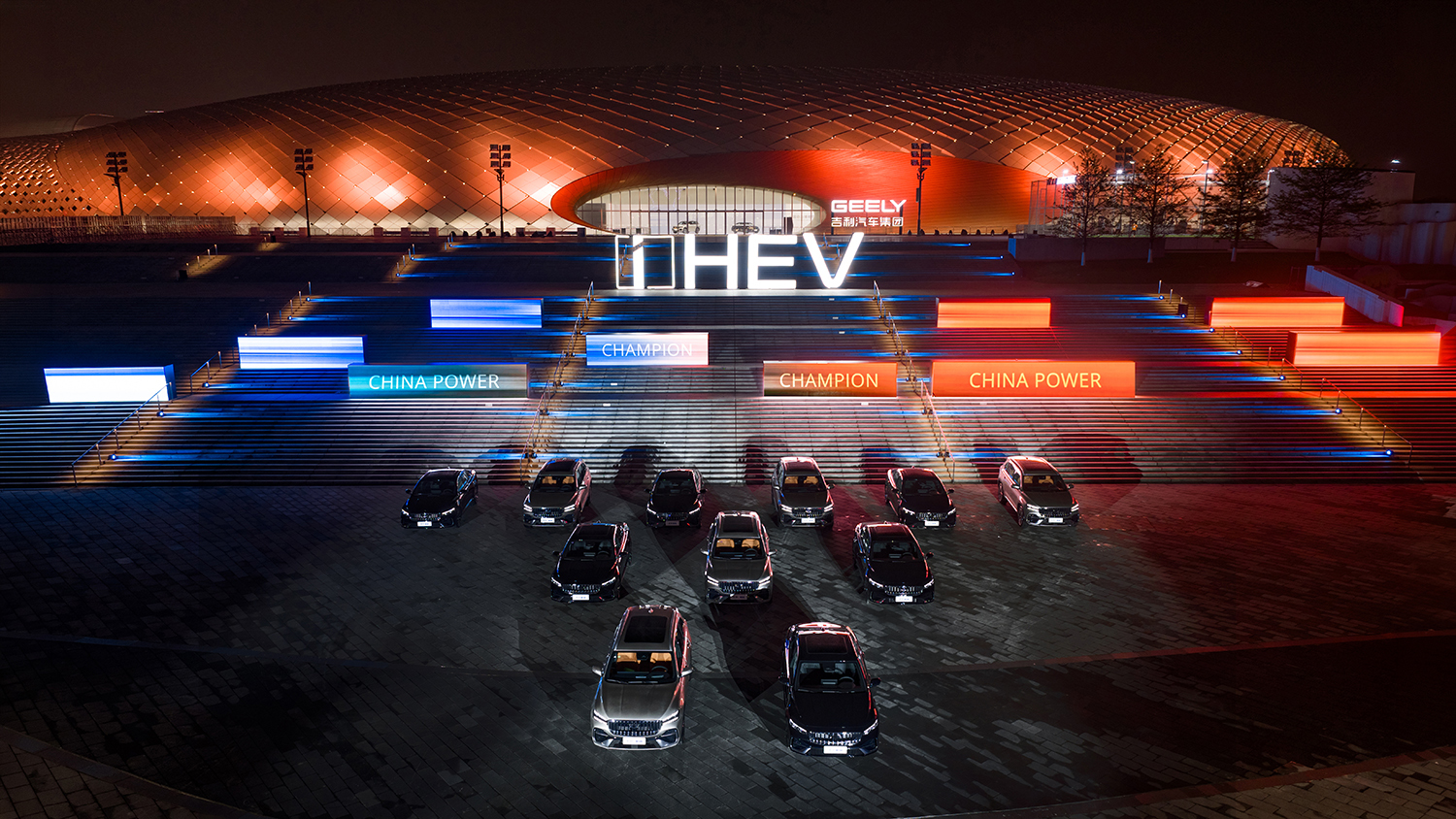 用AI重构混动价值体系 吉利打出一张日系混动接不住的牌