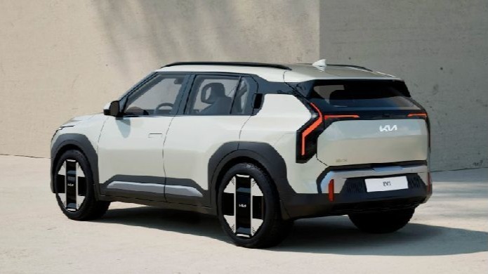 不惧市场环境压力,多家日韩车企仍在美国发布纯电新车