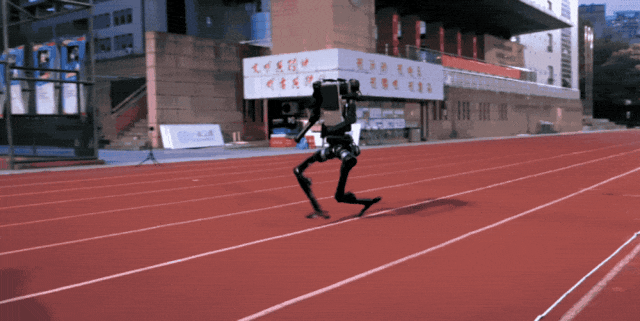 ▲H1跑步时慢速动作