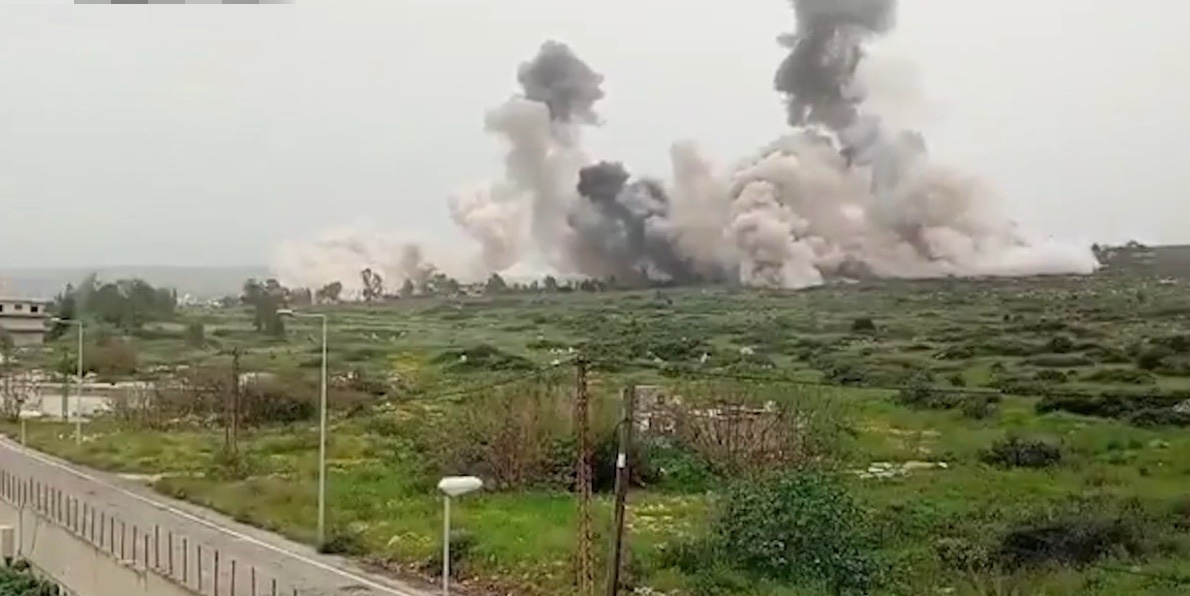 4月4日，以色列发布爆破纳古拉地区的视频截图。