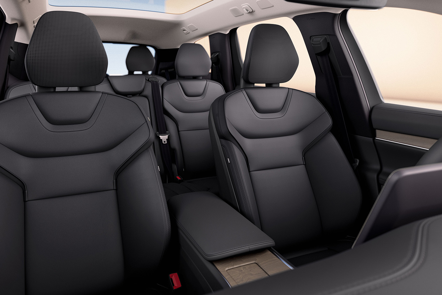 99年安全哲学再进阶 沃尔沃EX90/ES90纯电双旗舰预售价42.99万元起